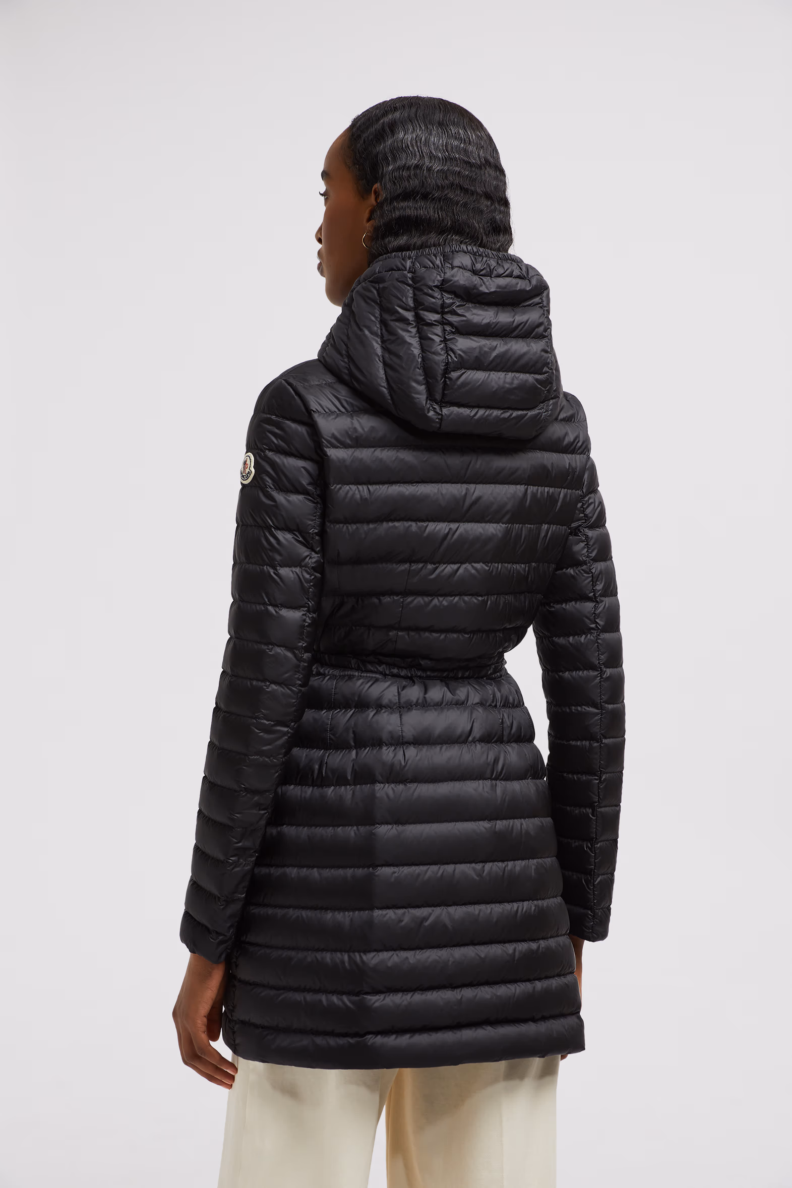 Doudoune longue à capuche ajustée et évasée Barbel Femmes Noir Moncler 5